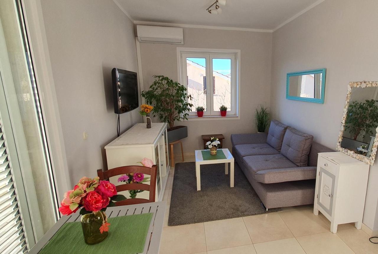 Apartments Ruzic 奈维斯 客房 照片